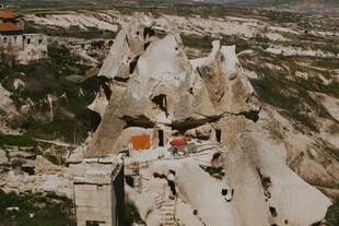 卡帕多西亚独特岩石建筑景观