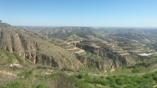 壮丽山景风光