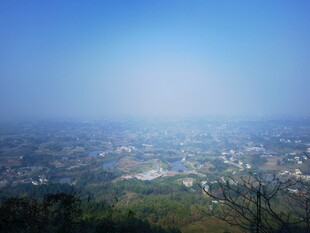 俯瞰城市风光美景