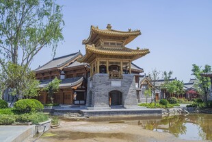 临沂古城临水而立