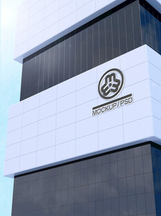 现代建筑外观上的品牌标识