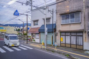 日本街头的宁静街景