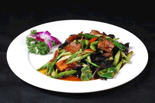美味蔬菜炒肉