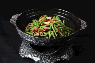 砂锅豆角美味诱人