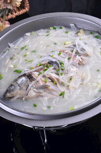 鲫鱼萝卜丝