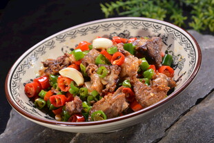 香辣炒肉块