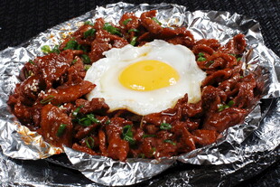 锡纸牛肉煎蛋