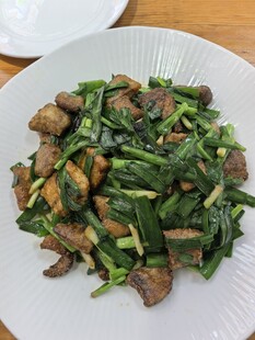 韭菜炒鸡肝