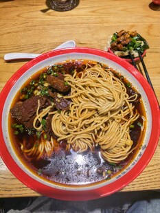 牛肉面