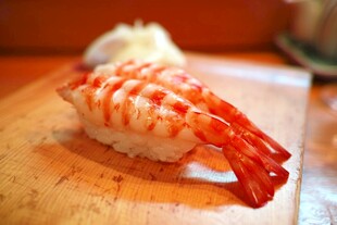 美味鲜虾寿司