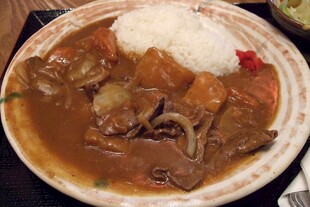 牛肉咖喱盖饭