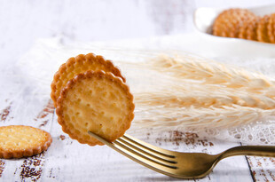 饼干