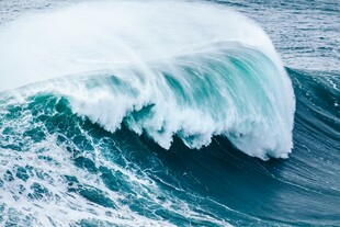 汹涌海浪