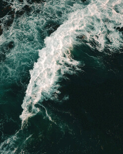 汹涌澎湃的海浪