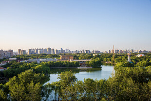 北京朝阳公园高视角城市