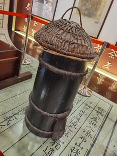 传统竹编茶桶古朴雅致
