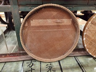 传统竹编圆形托盘展示