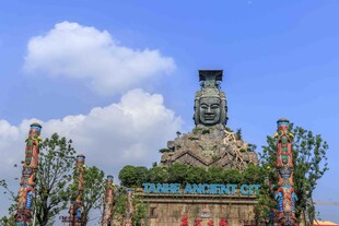 炭河千古情大门雕塑