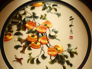 圆形柿柿如意刺绣画