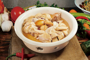 鲍鱼炖鸡汤