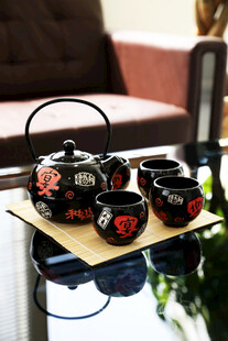 中式精美茶具套装展示