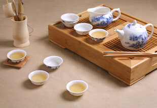 中式茶具摆拍尽显雅致