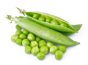 新鲜青豌豆荚与饱满豌豆