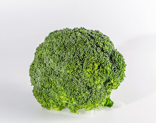 一颗新鲜的西兰花