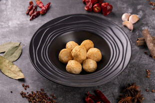 碗中美味鱼丸