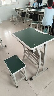车间工作台与凳子设备