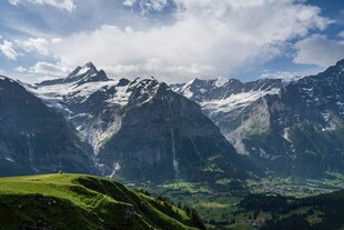 壮丽高山美景