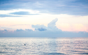 海上日落美景