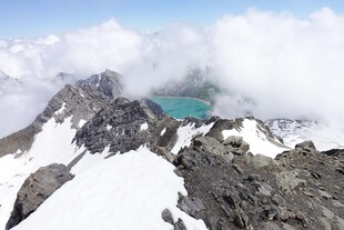 雪山