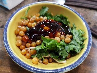 美味火锅碗碟