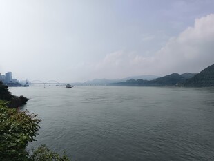 江边