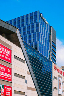 城市商业建筑外观