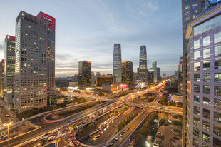 都市繁华夜景俯瞰