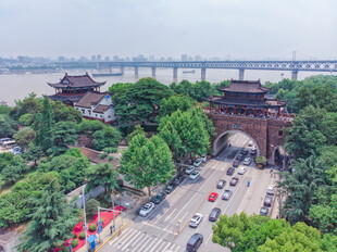 武汉古城门景观