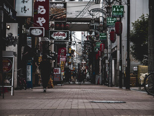 日式街道景象