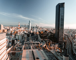 城市天际线俯瞰景观
