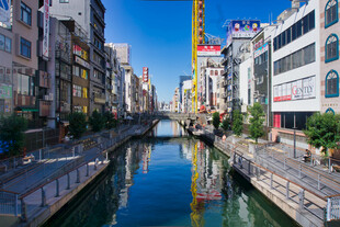 大阪心斋桥运河街景