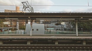 火车站台景象