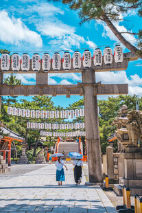 日本神社入口牌坊景观