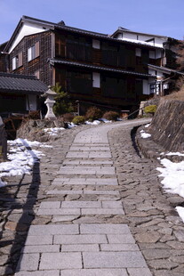 日式庭院小道古朴景致