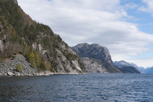 峡湾山水美景
