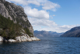 壮丽峡湾山水美景