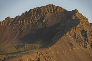 壮丽山峰景观