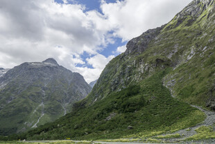 山间美景
