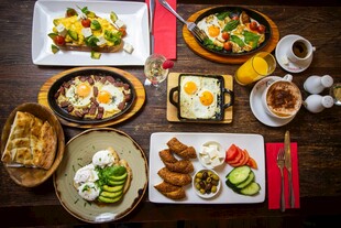丰盛多样的美味佳肴