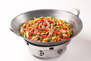 铁锅黄牛肉
